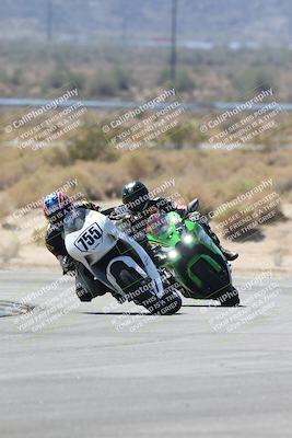 media/Oct-02-2025-Racers Edge (Thu) [[2c91cb6ab3]]/3-B Group/Session 3-Turn 16 (12pm)/